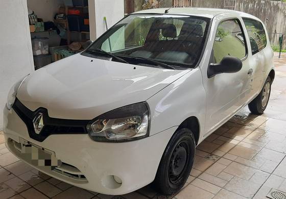 RENAULT CLIO 1.0 16V FLEX 2P MANUAL